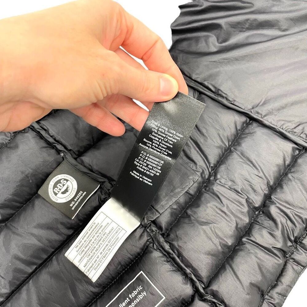 Aritzia Babaton Blake down puffer vest Size S black - Picture 11 of 12